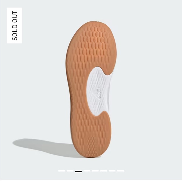 CLOUD FOAM PURE SHOES!!! BASICALLY NEW - Picture 4 of 7